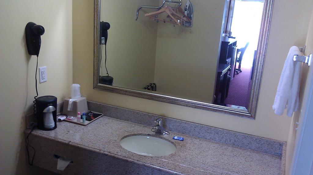 Scottish Inns Suites East Sam Houston Pkwy North Channelview Luaran gambar
